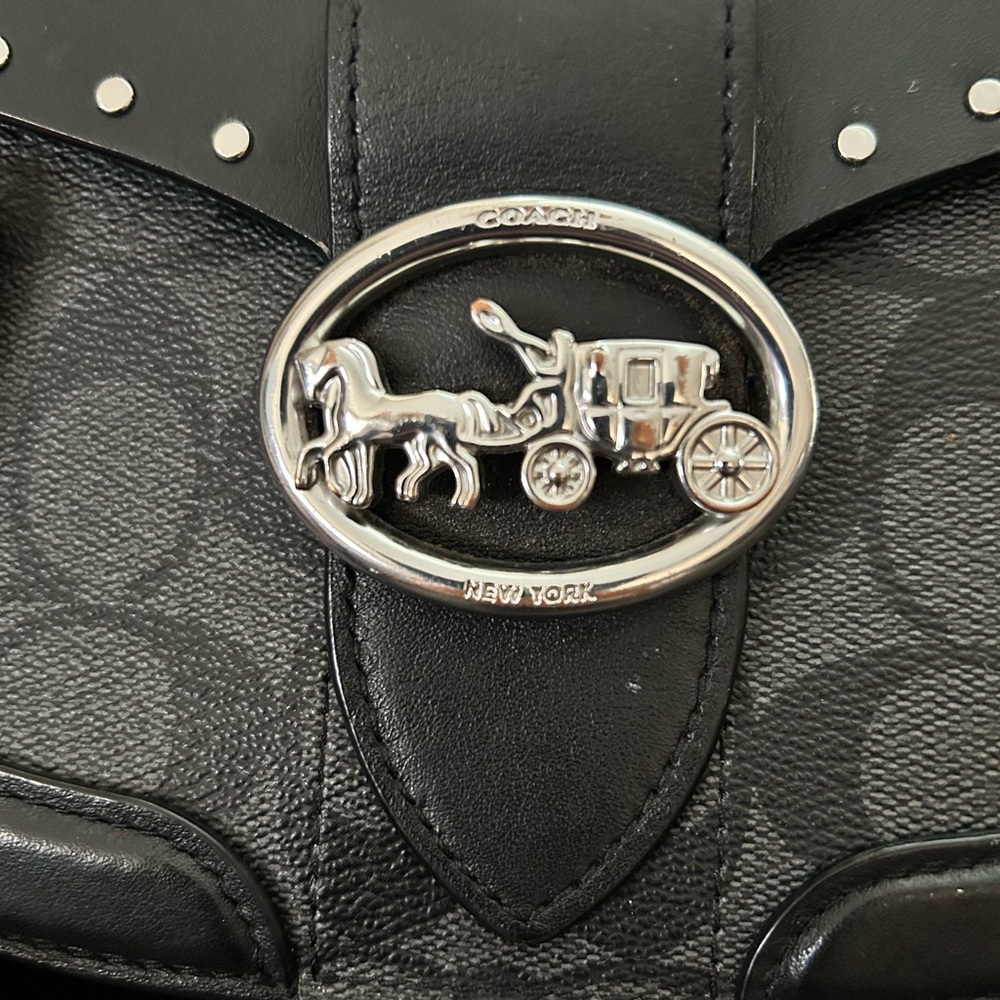 Coach Black Saddle Bag - Picture 2 of 7